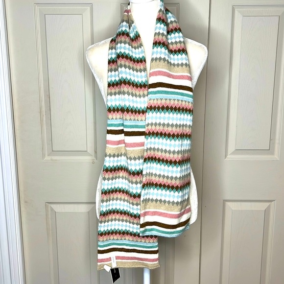 Alfani multicolor argyle geometric shapes with stripes soft cozy scarf New - Picture 3 of 7